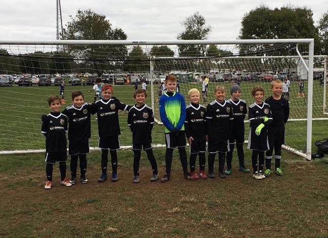 Youth Sports - boys at net Youth Sports - boys at net